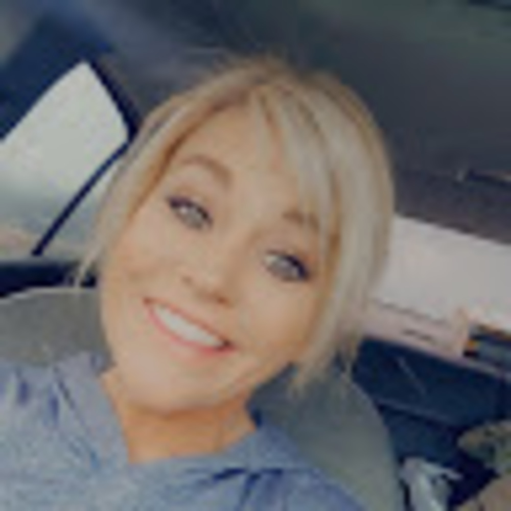 Meet your Posher, Stacie